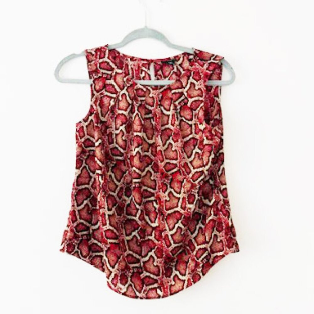 Worthington sleeveless blouse with pleated neckline—PXS (Petite Extra Small)